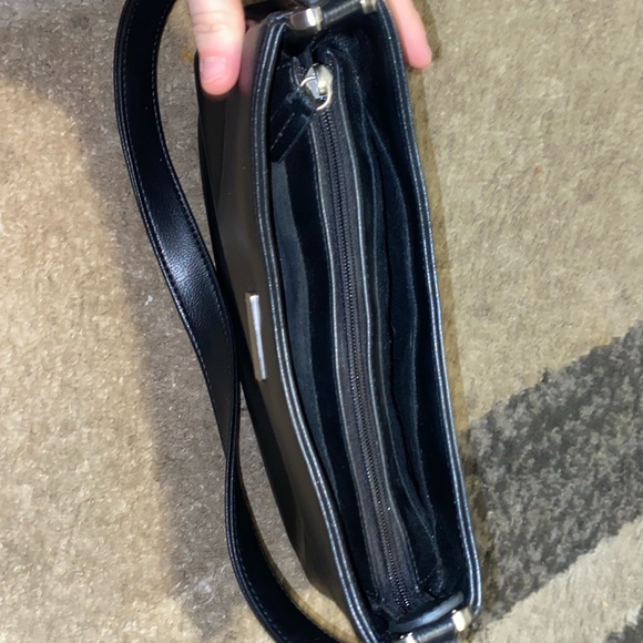 Liz Claiborne purse - Picture 4 of 4